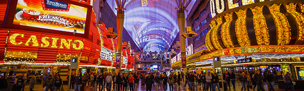 casinotop5-onlinecasino-lasvegas-traveltip-11-huge-mistake-staying-strip