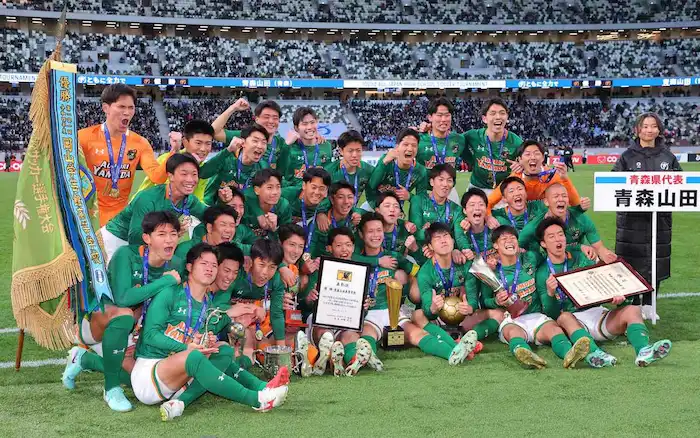 高校サッカーの画像
